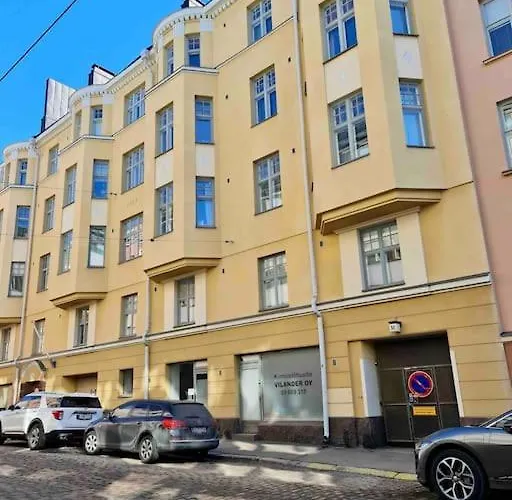 Stylish In Downtown *