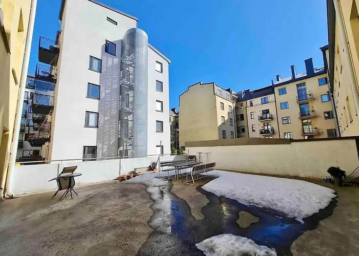 Stylish In Downtown هلسنكي