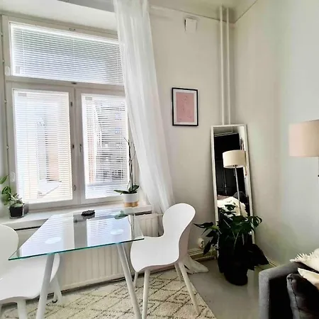 Apartment Stylish In Downtown